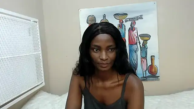 TallDivaNoir online show from April 1, 6:36 am