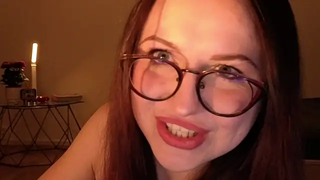 Snapshot of Satin_Sin chatting on May 3, 7:09 pm Satin Sin online show from May 3, 7:09 pm
