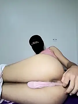 Pinkboy0708 online show from May 12, 12:46 pm