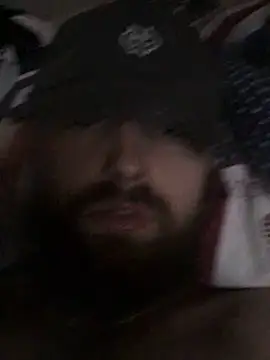 Snapshot of Di717 chatting on March 20, 1:10 am Di717 online show from March 20, 1:10 am