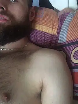 Snapshot of Di717 chatting on April 4, 8:23 am Di717 online show from April 4, 8:23 am