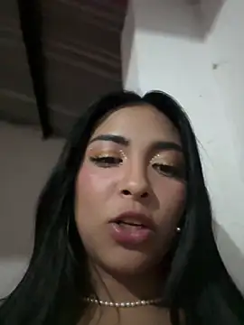 Snapshot of KeisyCamer chatting on February 25, 12:09 am KeisyCamer online show from February 25, 12:09 am