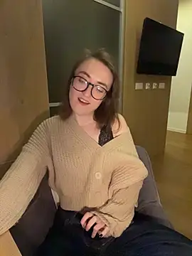 Persephone Kore online show from March 1, 7:27 pm