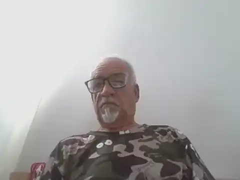 Snapshot of Patyman chatting on January 18, 2:32 pm Patyman online show from January 18, 2:32 pm