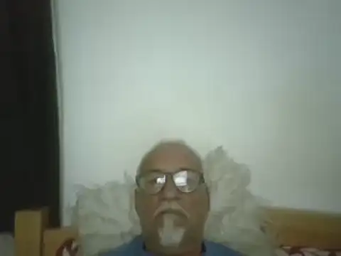 Snapshot of Patyman chatting on March 10, 10:59 pm Patyman online show from March 10, 10:59 pm