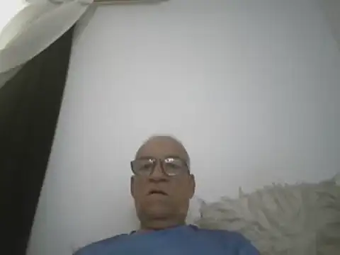 Snapshot of Patyman chatting on March 16, 5:28 pm Patyman online show from March 16, 5:28 pm