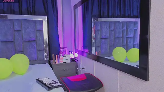 LeoMonnroe online show from March 17, 7:28 pm