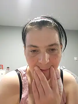 roksa2026 online show from April 30, 6:47 pm