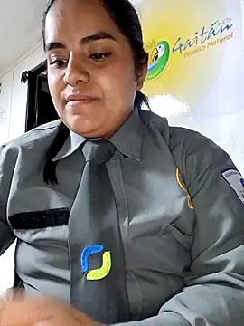 Isabel 3 online show from March 13, 12:50 am