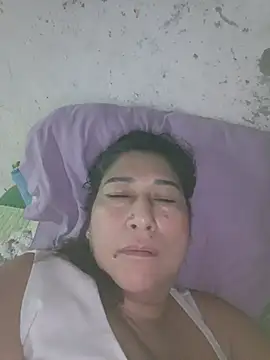 Snapshot of PatriciaGrajales chatting on June 7, 7:28 pm PatriciaGrajales online show from June 7, 7:28 pm