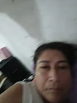 Snapshot of PatriciaGrajales chatting on June 8, 5:57 pm PatriciaGrajales online show from June 8, 5:57 pm