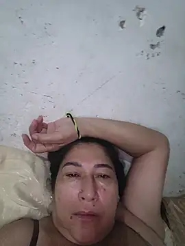 Snapshot of PatriciaGrajales chatting on June 17, 1:23 pm PatriciaGrajales online show from June 17, 1:23 pm