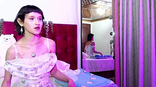 Veronica Lamberth online show from February 8, 5:33 am