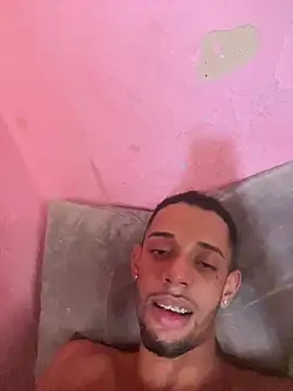 magrodotado33 online show from January 9, 6:10 pm