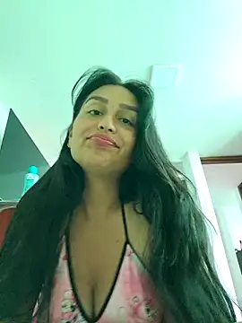 Snapshot of LunaRouuse_ chatting on March 12, 3:18 pm LunaRouuse online show from March 12, 3:18 pm