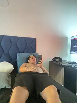 uncontrolled fire online show from May 3, 8:37 pm