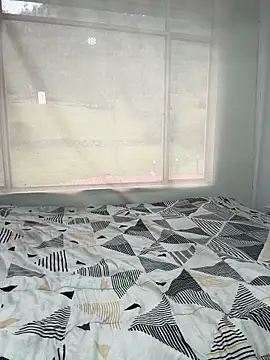 Snapshot of FrancoRossi_ chatting on February 3, 11:59 am FrancoRossi online show from February 3, 11:59 am