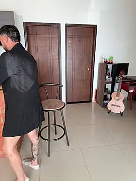 Snapshot of FrancoRossi_ chatting on February 6, 1:58 pm FrancoRossi online show from February 6, 1:58 pm