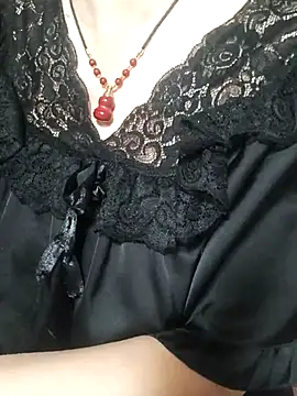 Myna 999 online show from January 18, 1:20 am