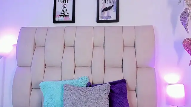 Hanna cooperr online show from February 11, 5:45 am