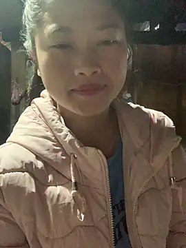 Snapshot of Naalyy chatting on February 3, 2:53 am Naalyy online show from February 3, 2:53 am