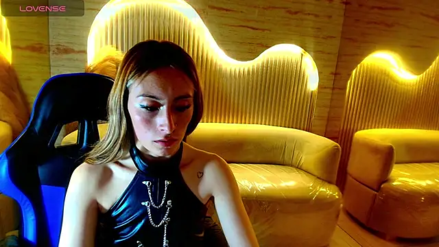 katalina r  online show from May 16, 7:34 pm