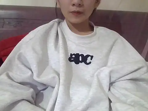 berry alma06 online show from February 15, 2:58 pm