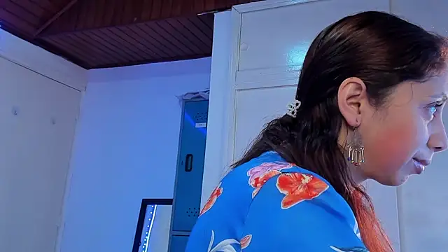 stefany sun online show from February 9, 12:09 pm