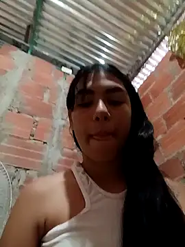 Snapshot of triana-hot18 chatting on February 3, 12:10 pm triana-hot18 online show from February 3, 12:10 pm