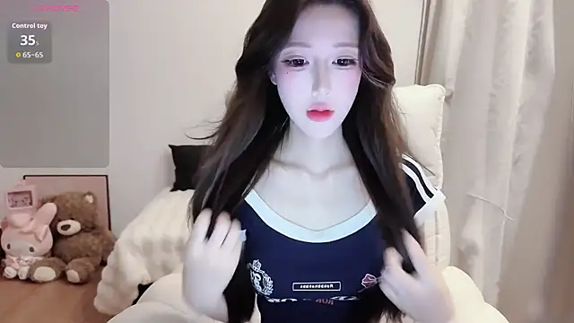 tutu-l online show from June 20, 1:14 pm