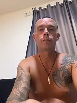 Snapshot of sexytony82 chatting on March 23, 6:34 pm sexytony82 online show from March 23, 6:34 pm