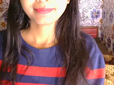 Snapshot of sofyyy_199 chatting on February 6, 4:21 pm sofyyy 199 online show from February 6, 4:21 pm