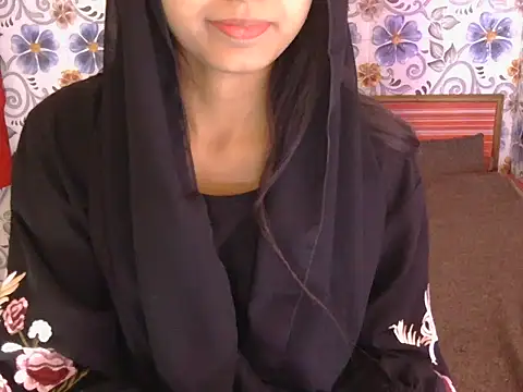 Snapshot of sofyyy_199 chatting on February 9, 2:54 pm sofyyy 199 online show from February 9, 2:54 pm