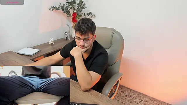 Jay Grip online show from February 9, 1:48 pm