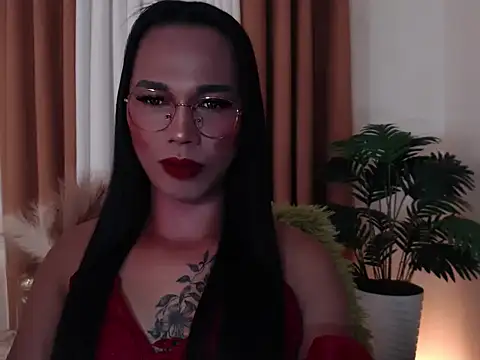 Snapshot of AmandaSmithTs chatting on March 5, 11:50 am AmandaSmithTs online show from March 5, 11:50 am