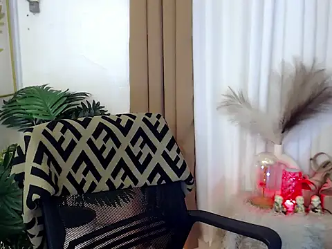 Snapshot of AmandaSmithTs chatting on March 18, 3:53 am AmandaSmithTs online show from March 18, 3:53 am