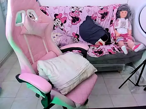 jenniferbodys online show from February 23, 8:17 pm