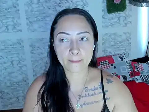 Snapshot of XXXStephanie_XXX chatting on April 12, 9:53 pm XXXStephanie XXX online show from April 12, 9:53 pm