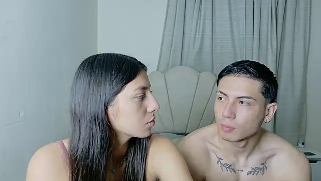 ScarlettAndLucas online show from June 20, 9:45 am