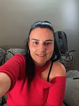 Alice Dan online show from April 30, 2:56 pm