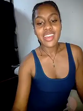 NicolVegaa online show from May 6, 3:24 am