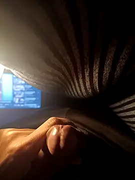 Snapshot of itsRavisingh082 chatting on January 12, 4:56 pm itsRavisingh082 online show from January 12, 4:56 pm