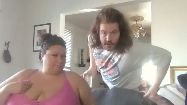 onethrouple online show from February 5, 4:11 pm