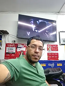 Snapshot of mago_vive chatting on March 8, 6:28 am mago vive online show from March 8, 6:28 am