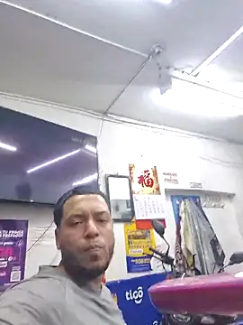 Snapshot of mago_vive chatting on March 21, 7:57 am mago vive online show from March 21, 7:57 am