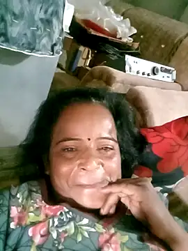 kiiuu sexe online show from March 18, 8:28 am