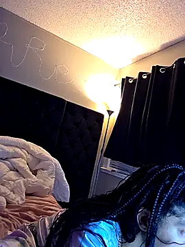 Snapshot of tastesosweet chatting on February 2, 6:12 am tastesosweet online show from February 2, 6:12 am