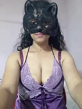 cutehotwife online show from March 5, 11:50 am