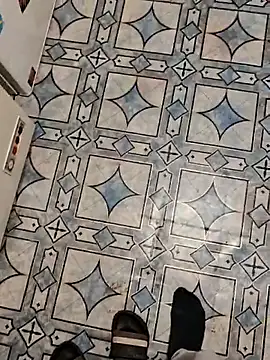 Snapshot of Krisijean72 chatting on January 17, 12:37 am Krisijean72 online show from January 17, 12:37 am