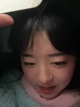 Snapshot of Mloy-01 chatting on February 14, 2:58 pm Mloy-01 online show from February 14, 2:58 pm